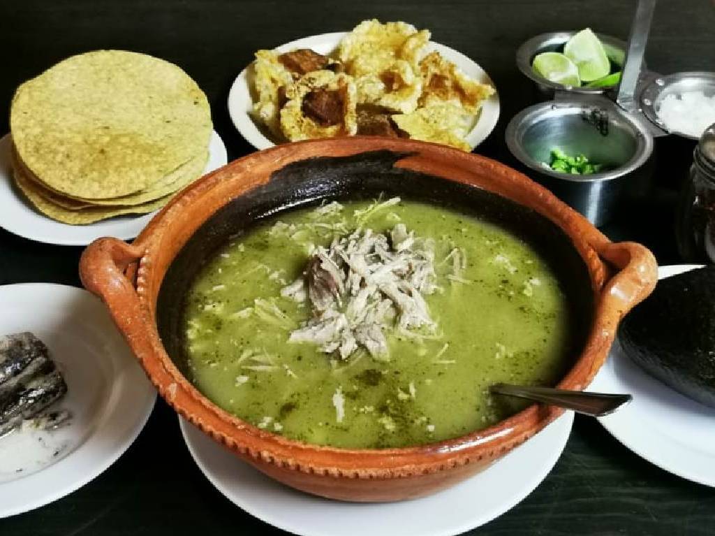 Dónde comer los mejores pozoles en CDMX verde