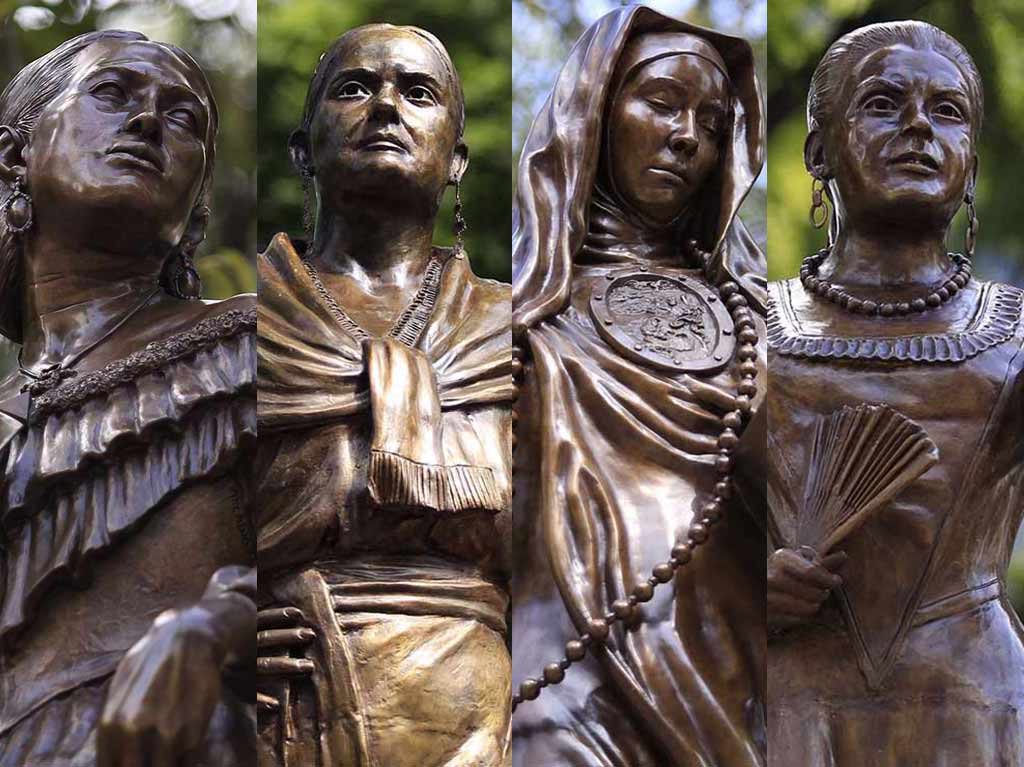 4 esculturas de mujeres en Reforma