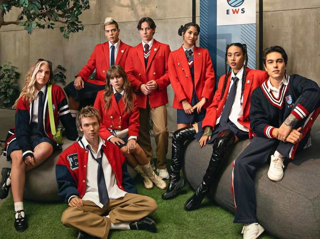 Mira los uniformes del elenco de Rebelde la serie de Netflix