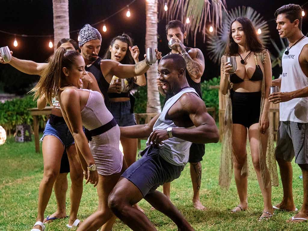 Jugando con fuego latino: el nuevo reality show de Netflix