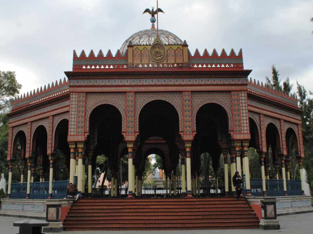 Kiosco Morisco 111 años de historia en Santa María la Ribera Panorámica