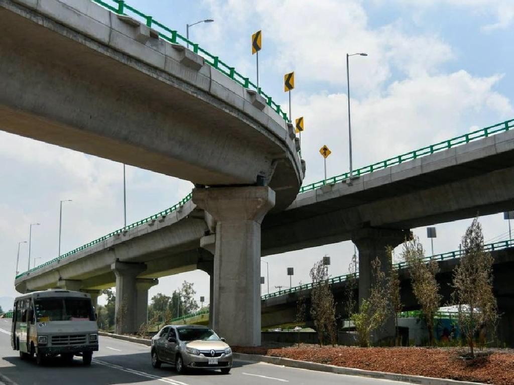 Nuevo puente vehicular en Periférico carriles