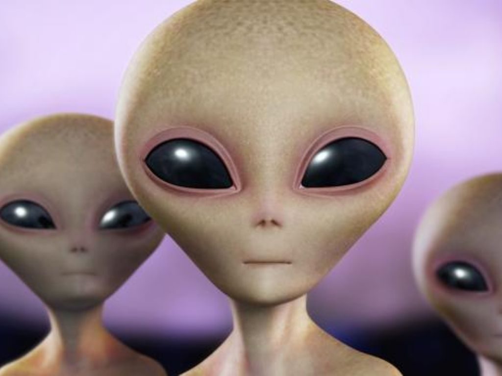 Escucha los cinco mejores podcasts sobre extraterrestres y ovnis