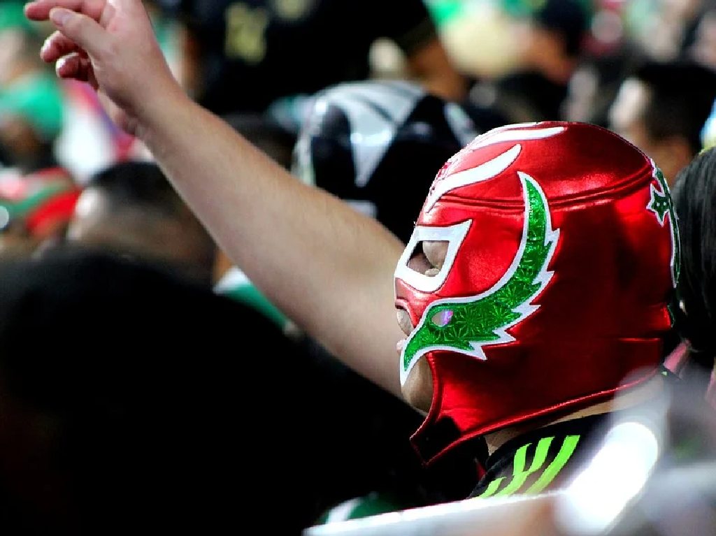 tianguis-del-pulque-y-la-cerveza-artesanal-luchadores-luchador