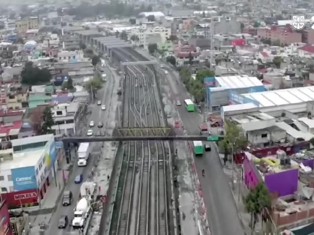 Trolebús Elevado Eje 8 CDMX