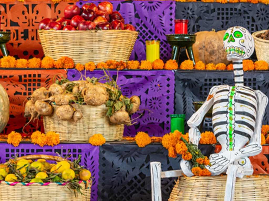 Día de Muertos entre la vida y la muerte