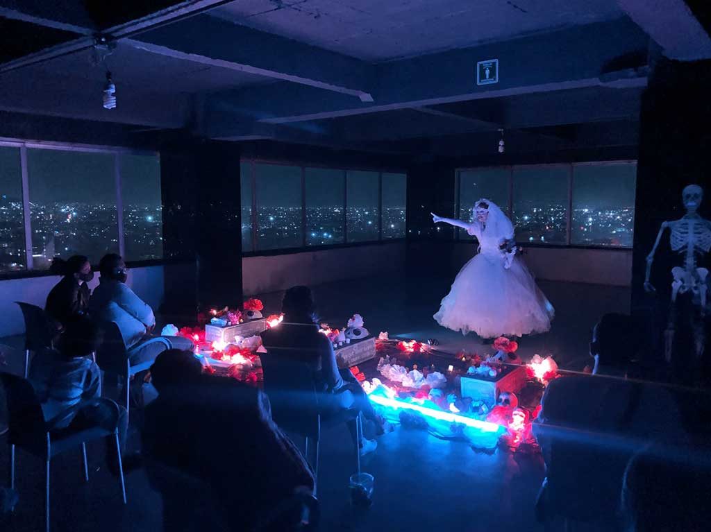 Noches de leyendas y ofrendas en el Mirador de la Torre Latino