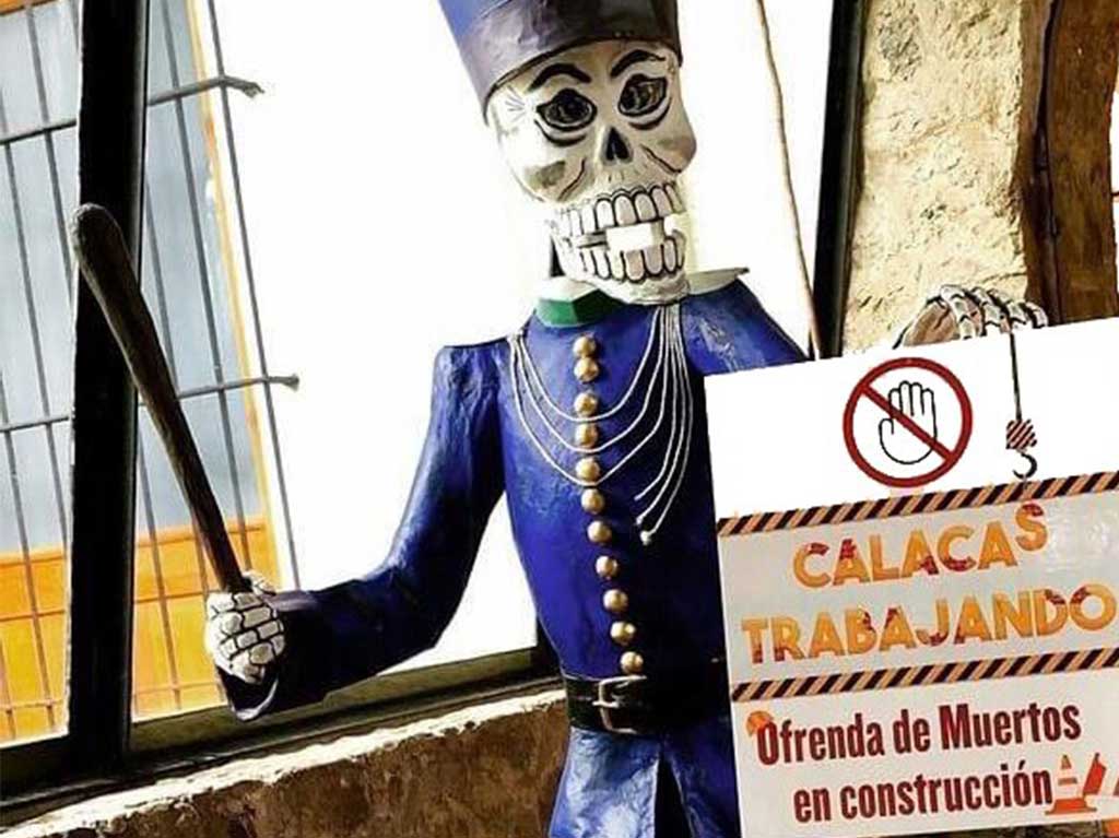 ofrenda-del-museo-dolores-olmedo-2021-museo-cerrado