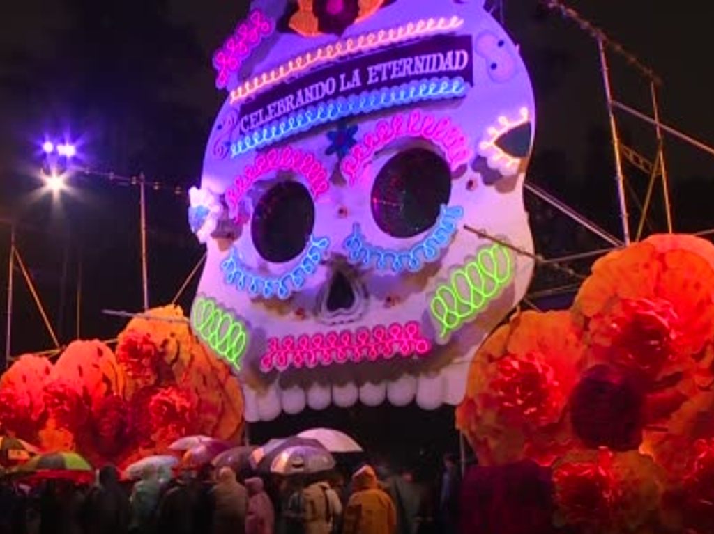 Celebra Día de Muertos con el Paseo nocturno en Chapultepec