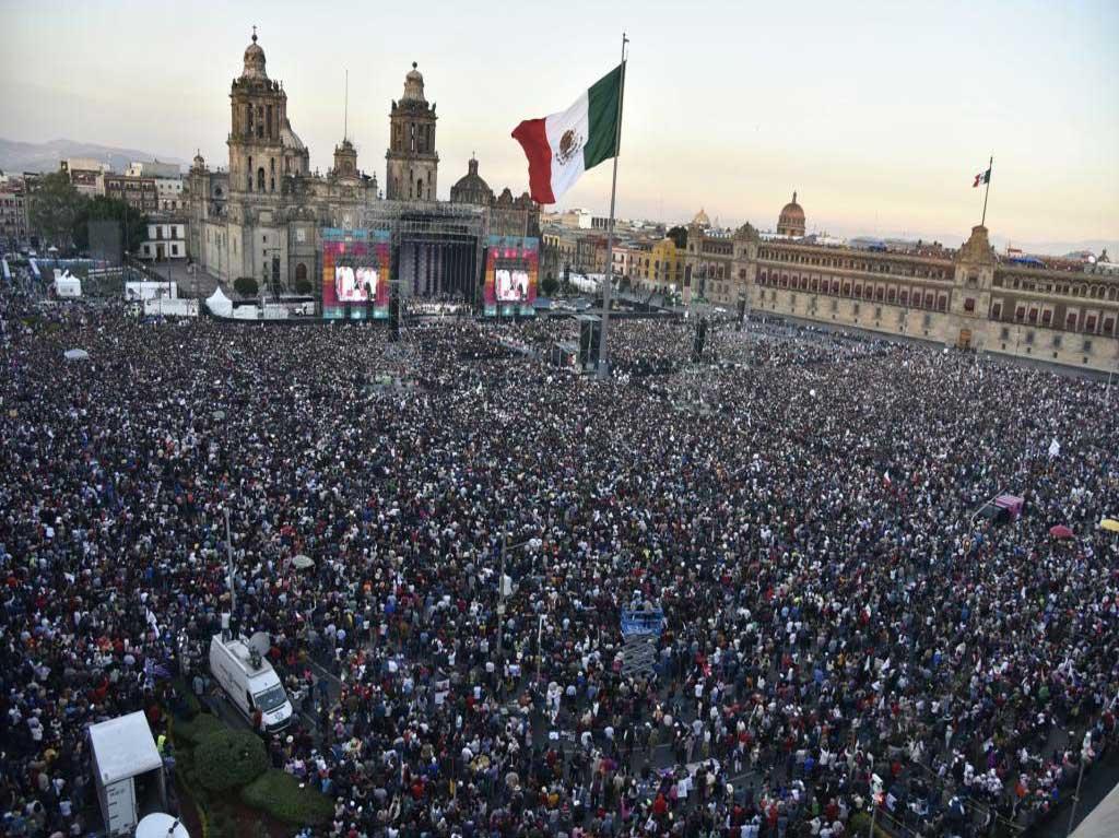 López Obrador convoca a evento masivo en el Zócalo de la CDMX