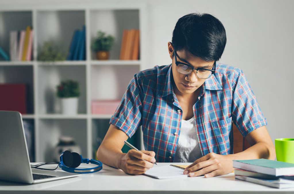 Conoce los cursos gratuitos de inglés que ofrece la UNAM 0