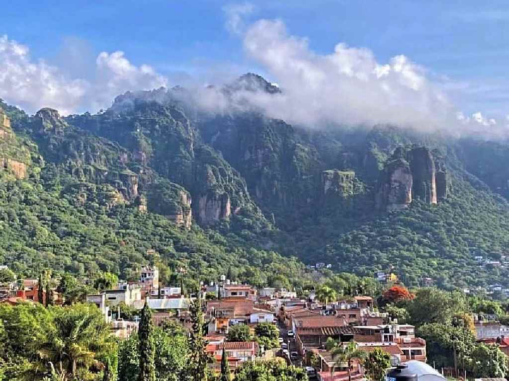 Feria del Ponche Tradicional en Tepoztlán Tepozteco