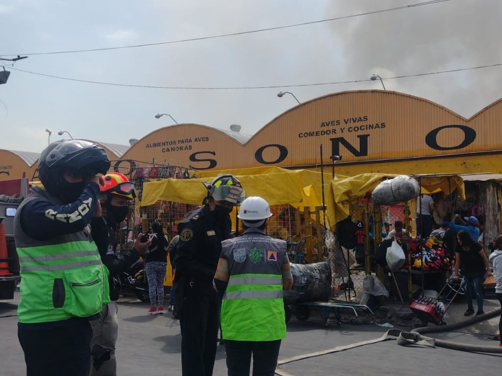 Incendio en el mercado de Sonora CDMX