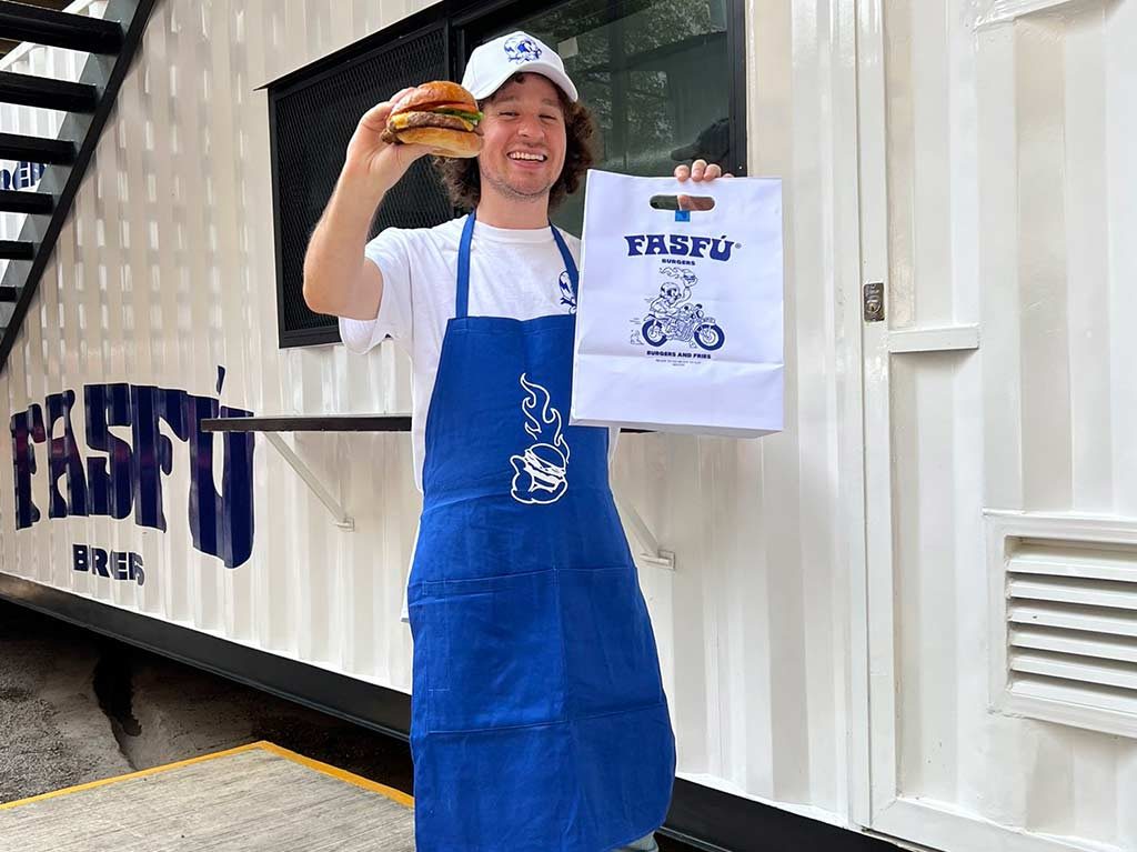 Fasfú Burgers de Luisito Comunica