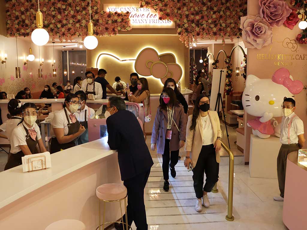 Los 10 imperdibles del nuevo Hello Kitty Cafe en Plaza Carso