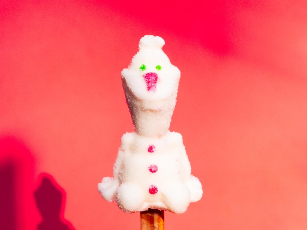 Bar de Paletas Escultóricas en CDMX muñeco nieve