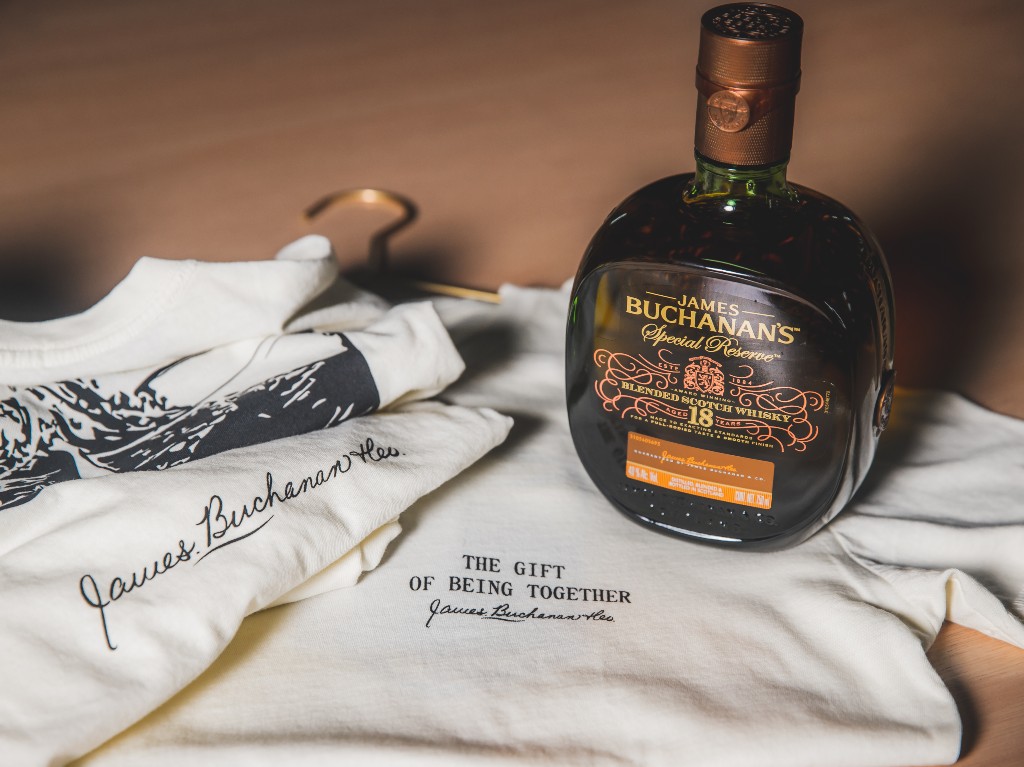 Celebra con Buchanan’s 18: Gifting House y una botella edición limitada