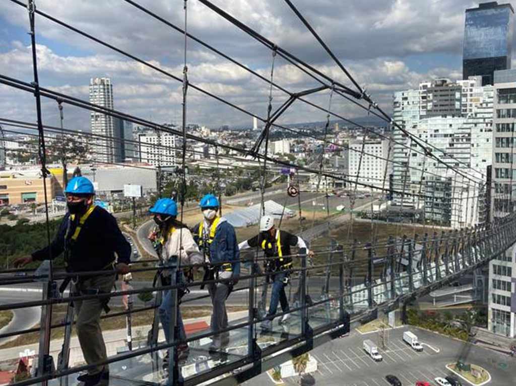 El puente de cristal más grande de Latinoamérica ¡está en México!