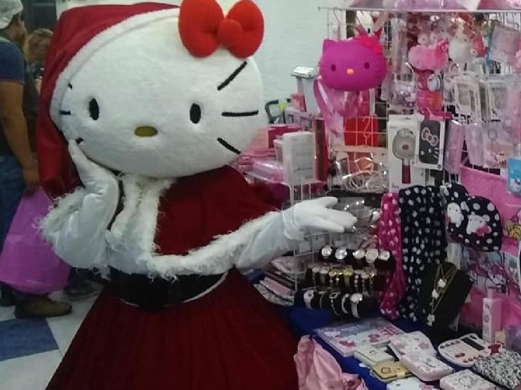 Expo Navideña Hello Kitty accesorios