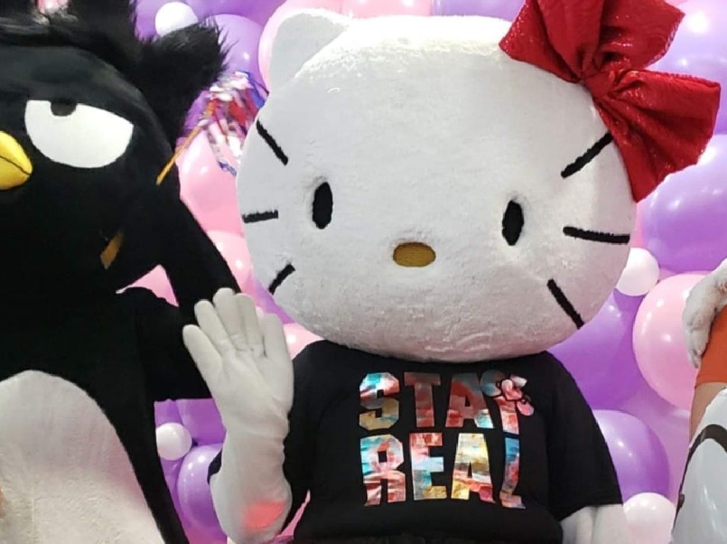 Expo Navideña Hello Kitty CDMX