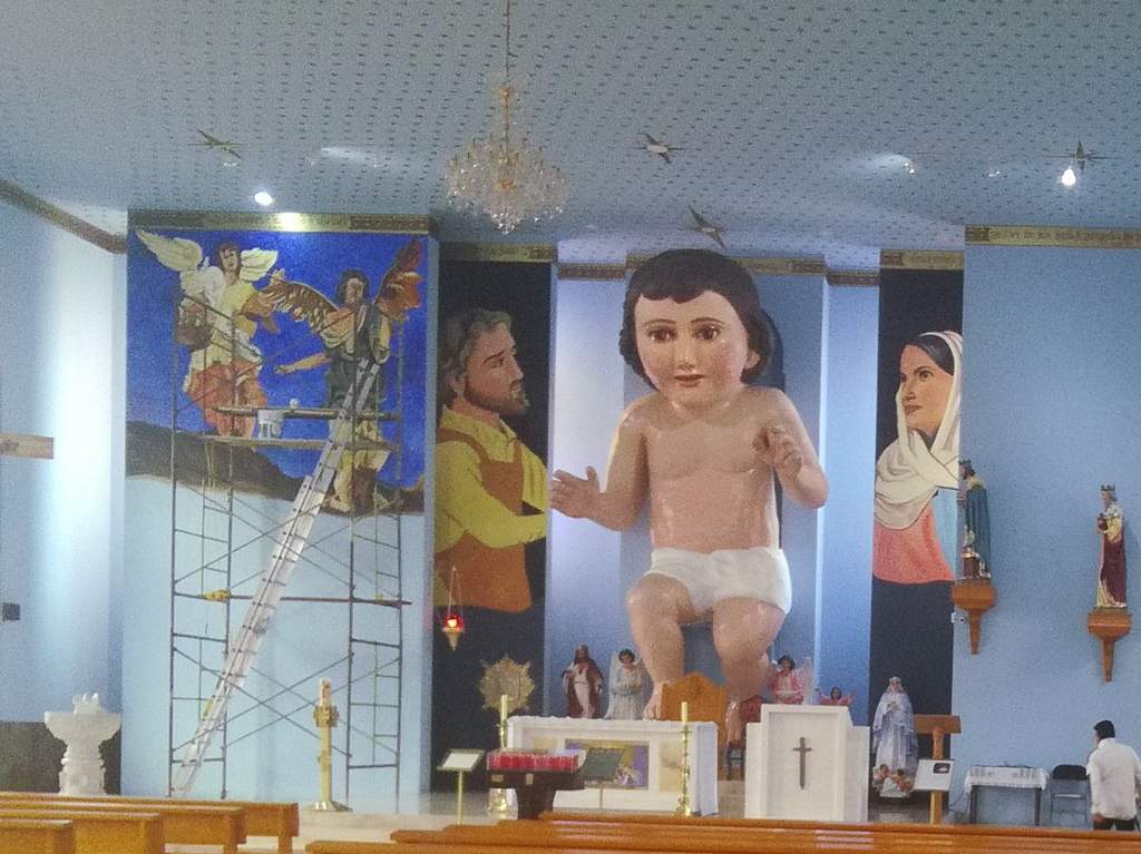 monumental del Niño Dios en México parroquia