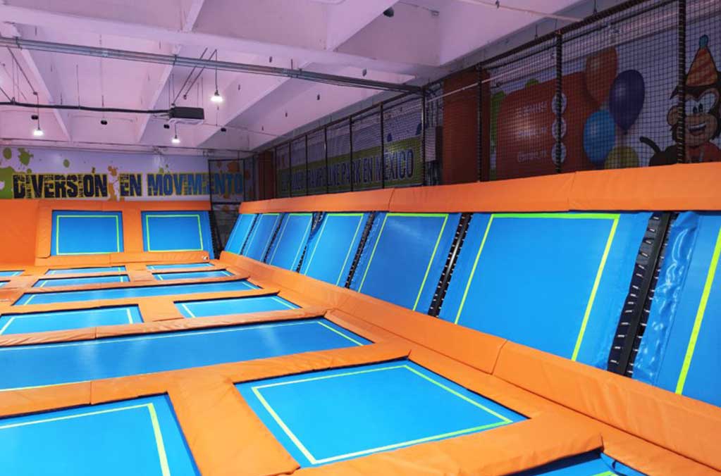 jump-in-plaza-satelite-2021