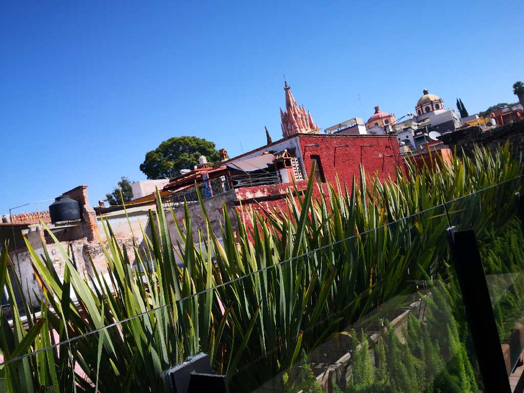 nuevo Hotel Clandestino en San Miguel de Allende terraza