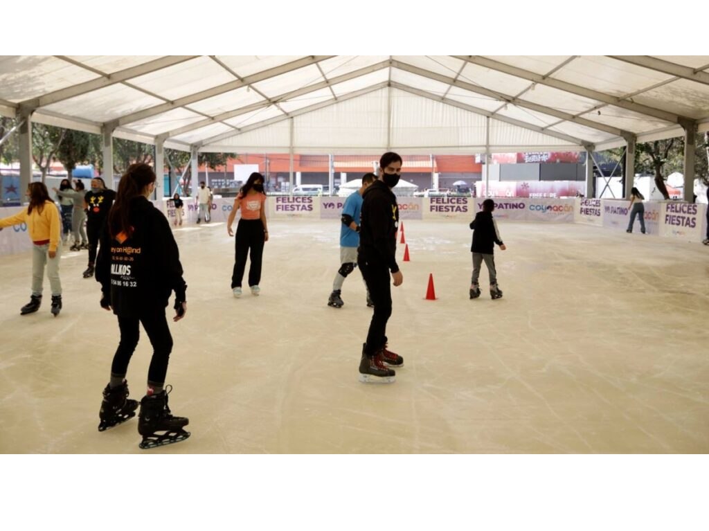 pista de hielo gratuita en Coyoacán