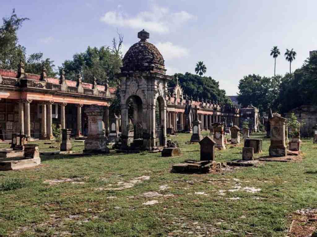 Los 10 museos más interesantes de Guadalajara Museo Panteón Belén