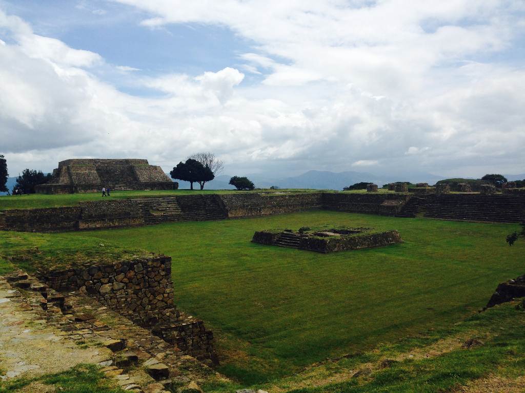 monte-alban-oaxaca