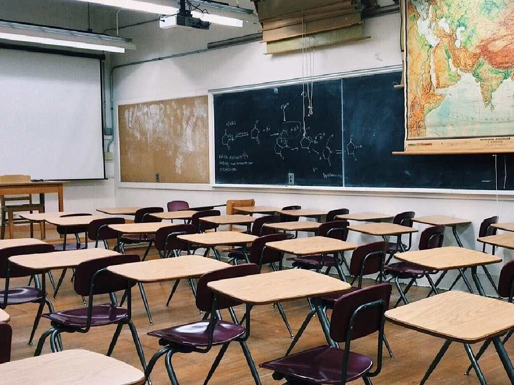 Por qué no habrá clases el 28 de enero salón