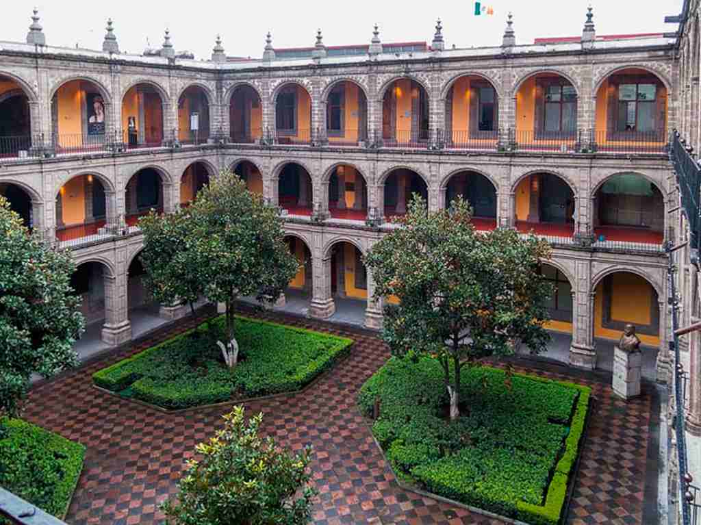 Los 27 recintos culturales de la UNAM que debes conocer en CDMX Antiguo Colegio de San Ildefonso