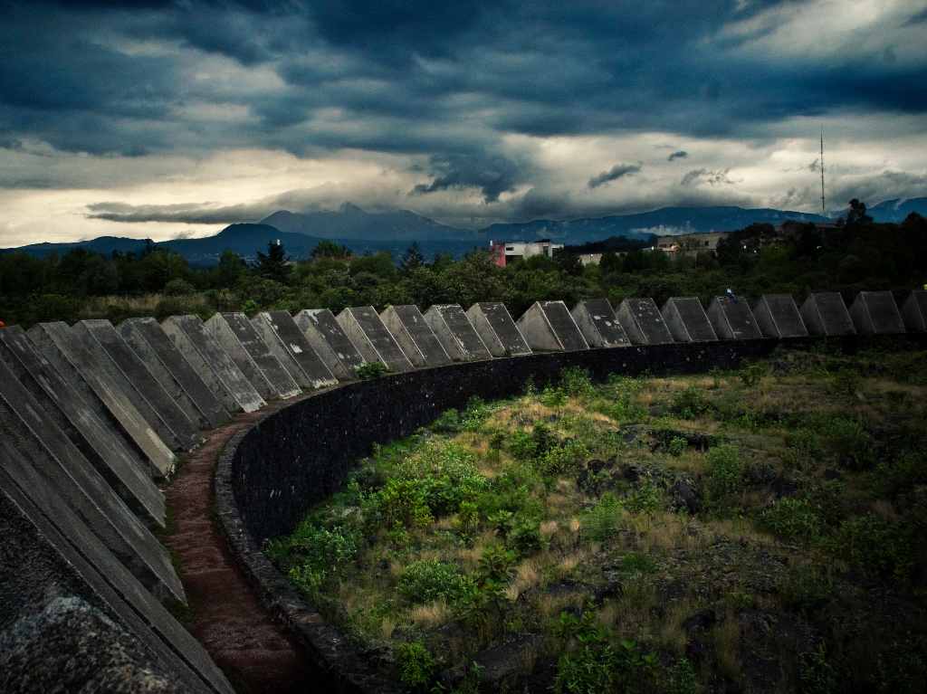 Los 27 recintos culturales de la UNAM que debes conocer en CDMX Espacio Escultórico 