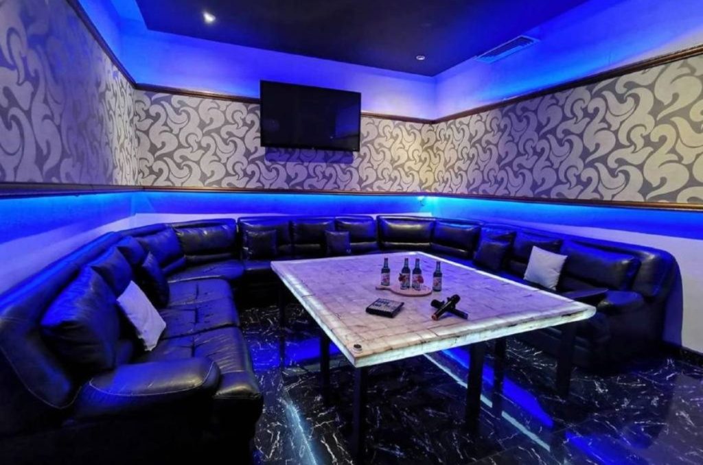 Salas de karaoke estilo coreano en la CDMX