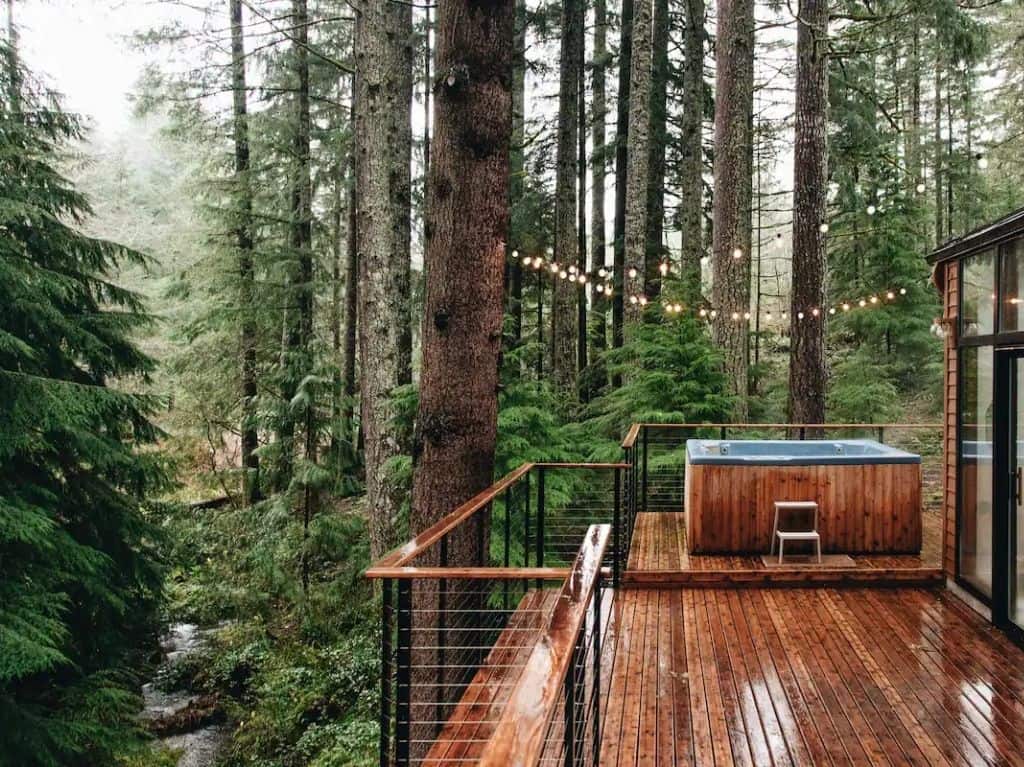 casa-en-el-bosque-airbnb-min