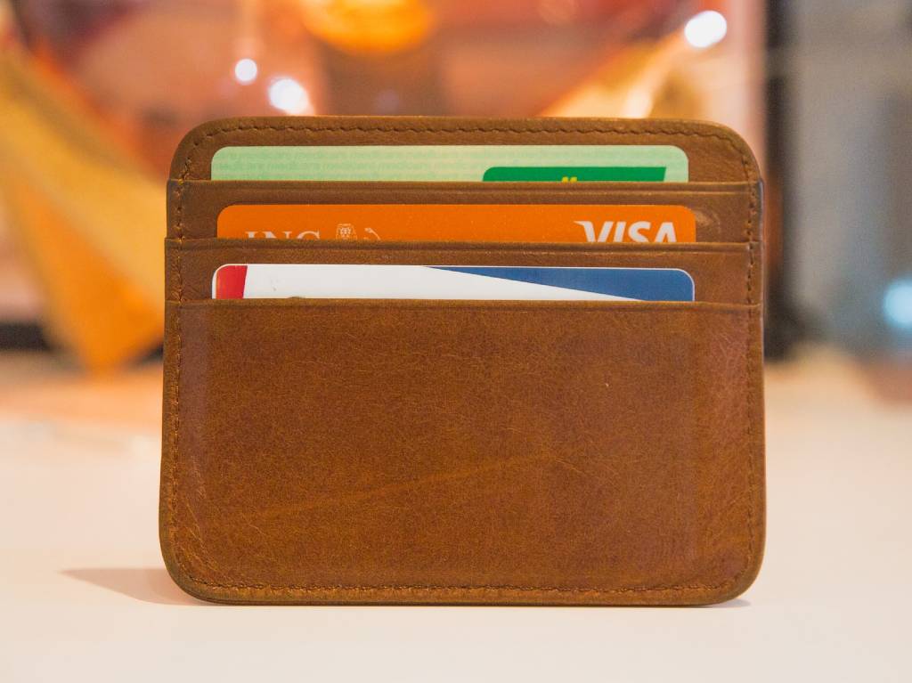 denuncia-cobro-de-comision-por-pago-con-tarjeta-cartera