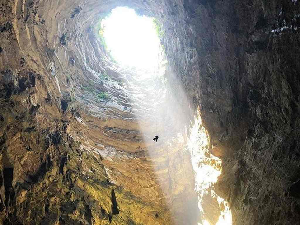 Grutas cerca de CDMX y el resto de México Sótano de las Golondrinas