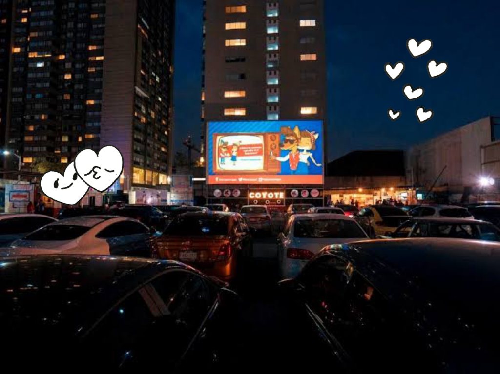 ❤️ Noche de monstruos enamorados en el Autocinema ¡ideal para San Valentín!