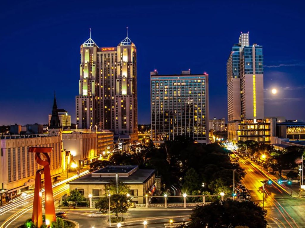 San Antonio celebra el amor: el destino con lo mejor para momentos romámticos