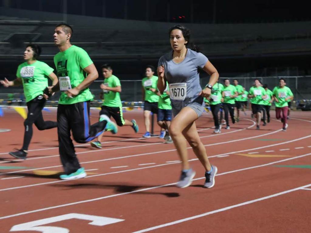 18va Carrera Nocturna en Ciudad Universitaria ¡Apúntate! Portada