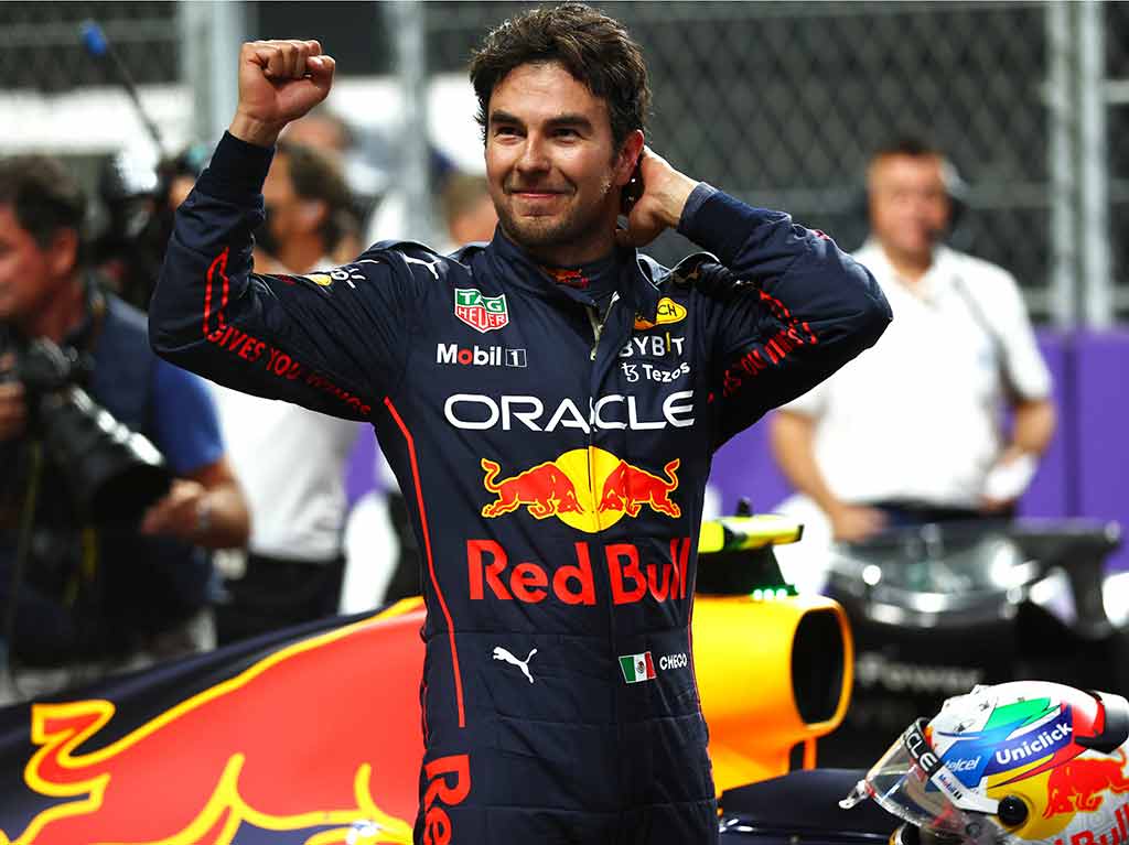 Checo Pérez logra su primera pole position en Fórmula 1