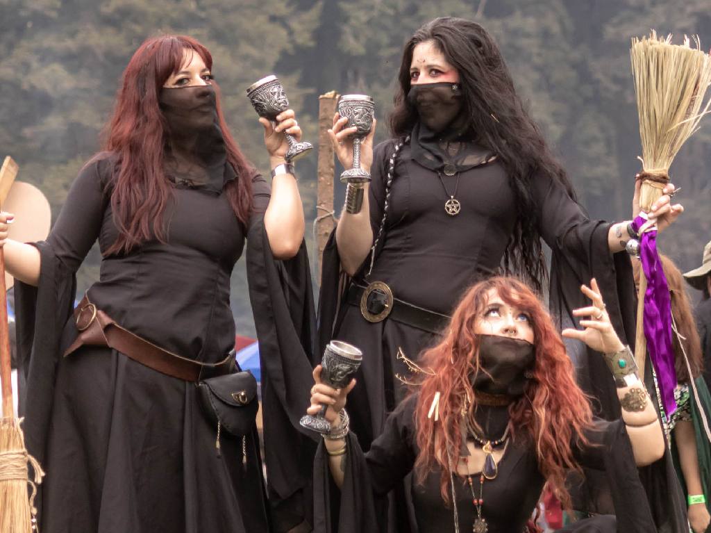 Festival Medieval en La Marquesa brujas