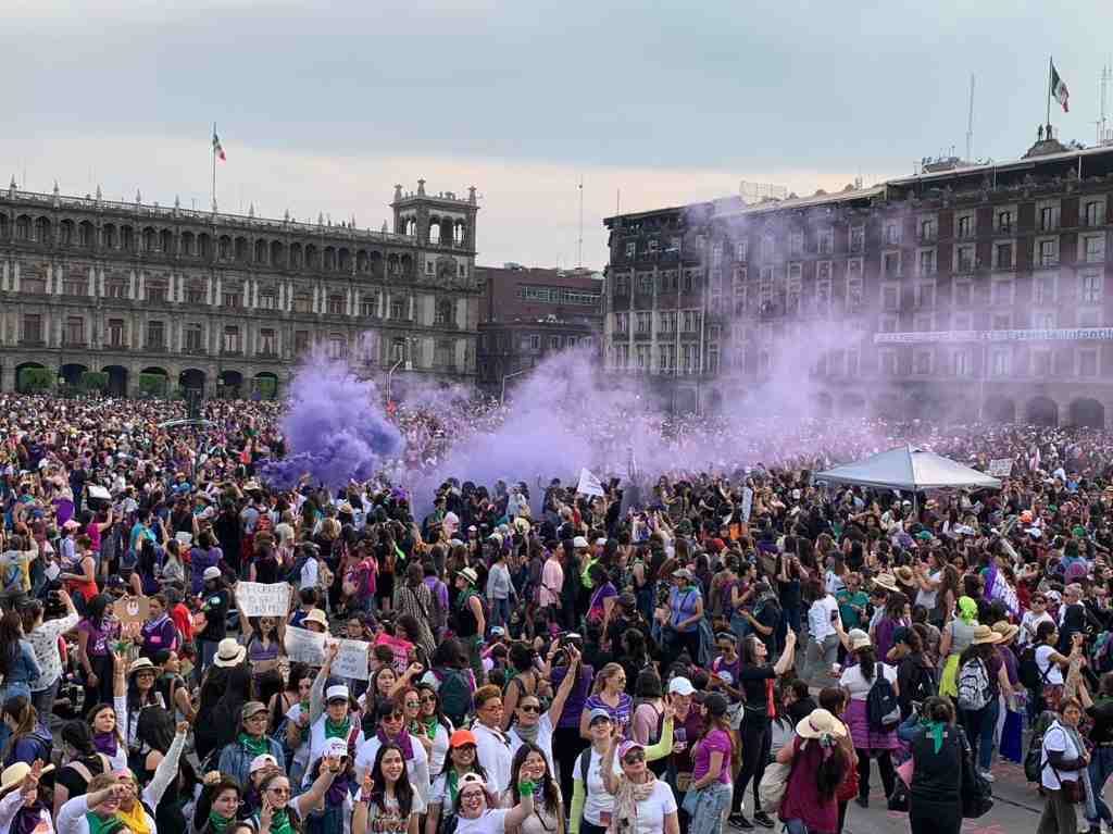 ¿Los hombres pueden asistir a las marchas del 8M? Portada