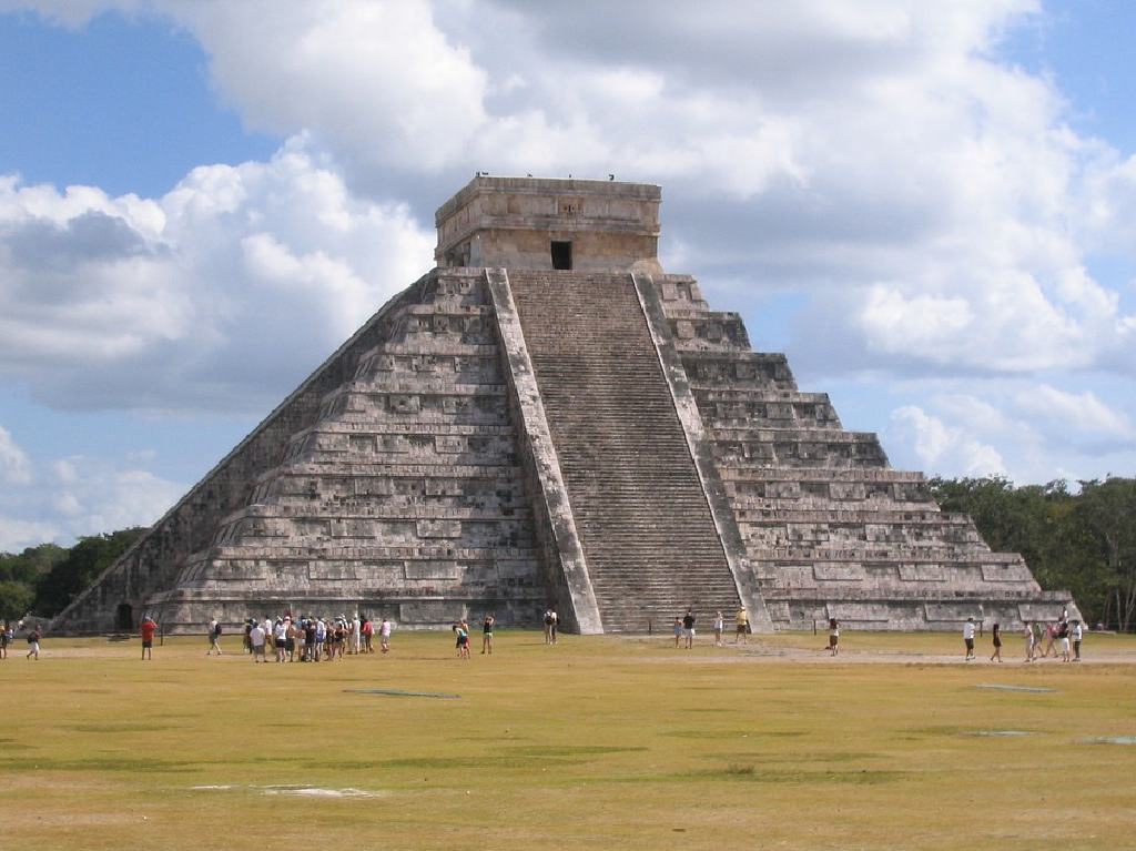 regreso de las actividades masivas en Chichén Itzá pirámide
