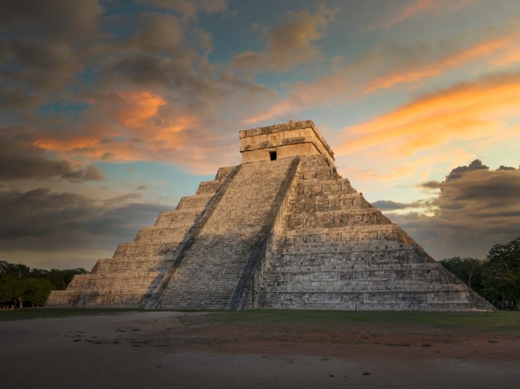 templo-de-kukulkan-chichen-itza-equinoccio