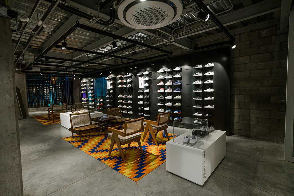Fuerza motriz Tarjeta postal Consulado Adidas Flagship México: la tienda en la Condesa de sneakers y arte