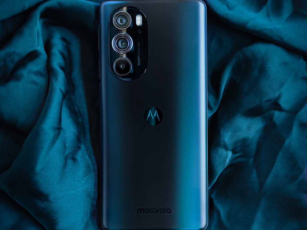 moto-edge-30-pro-disponible-2