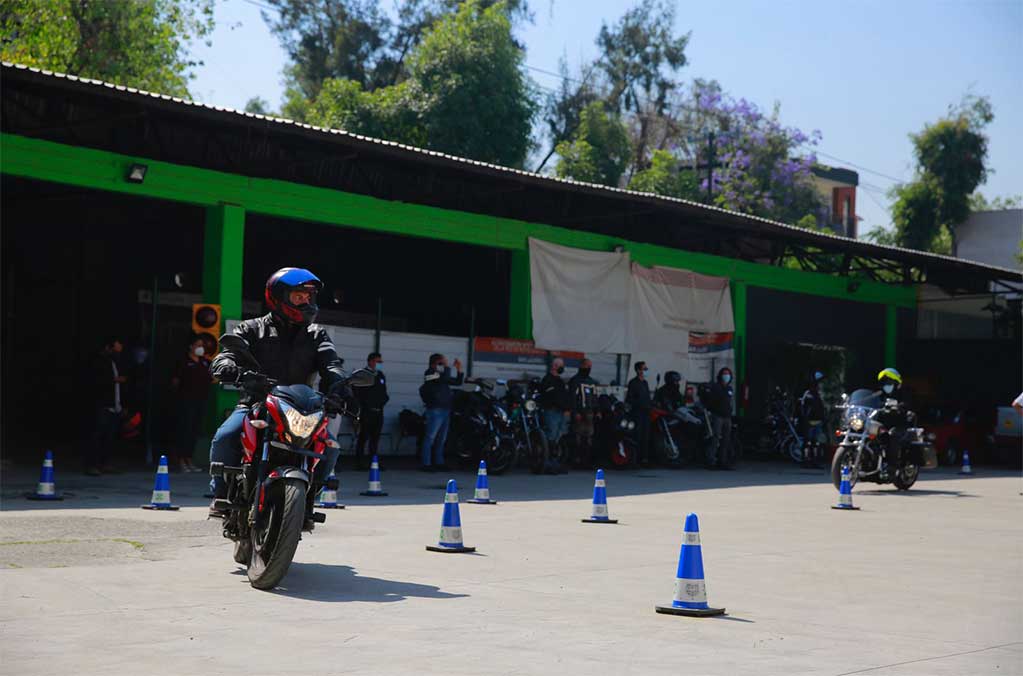 Semovi estrena su primera motoescuela gratuita en la CDMX ¡Inscríbete! 0