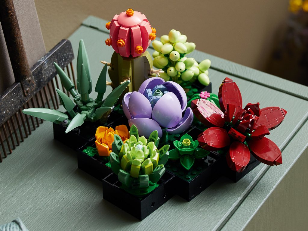 set-suculentas-y-orquideas-lego