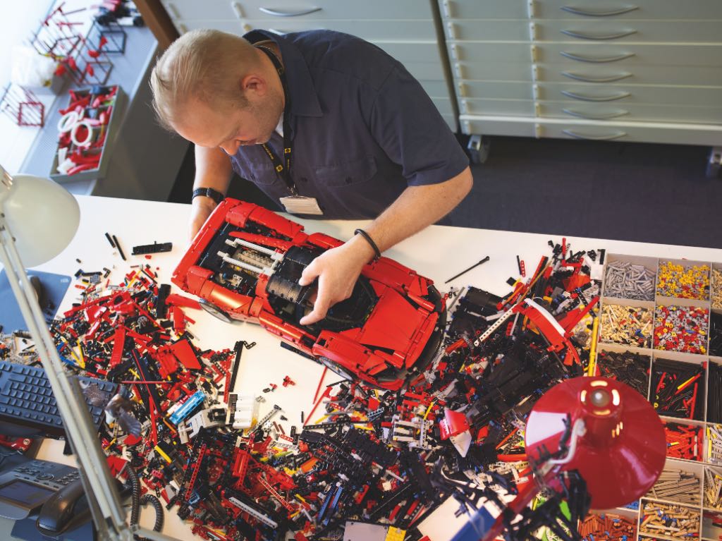 lego-ferrari-daytona